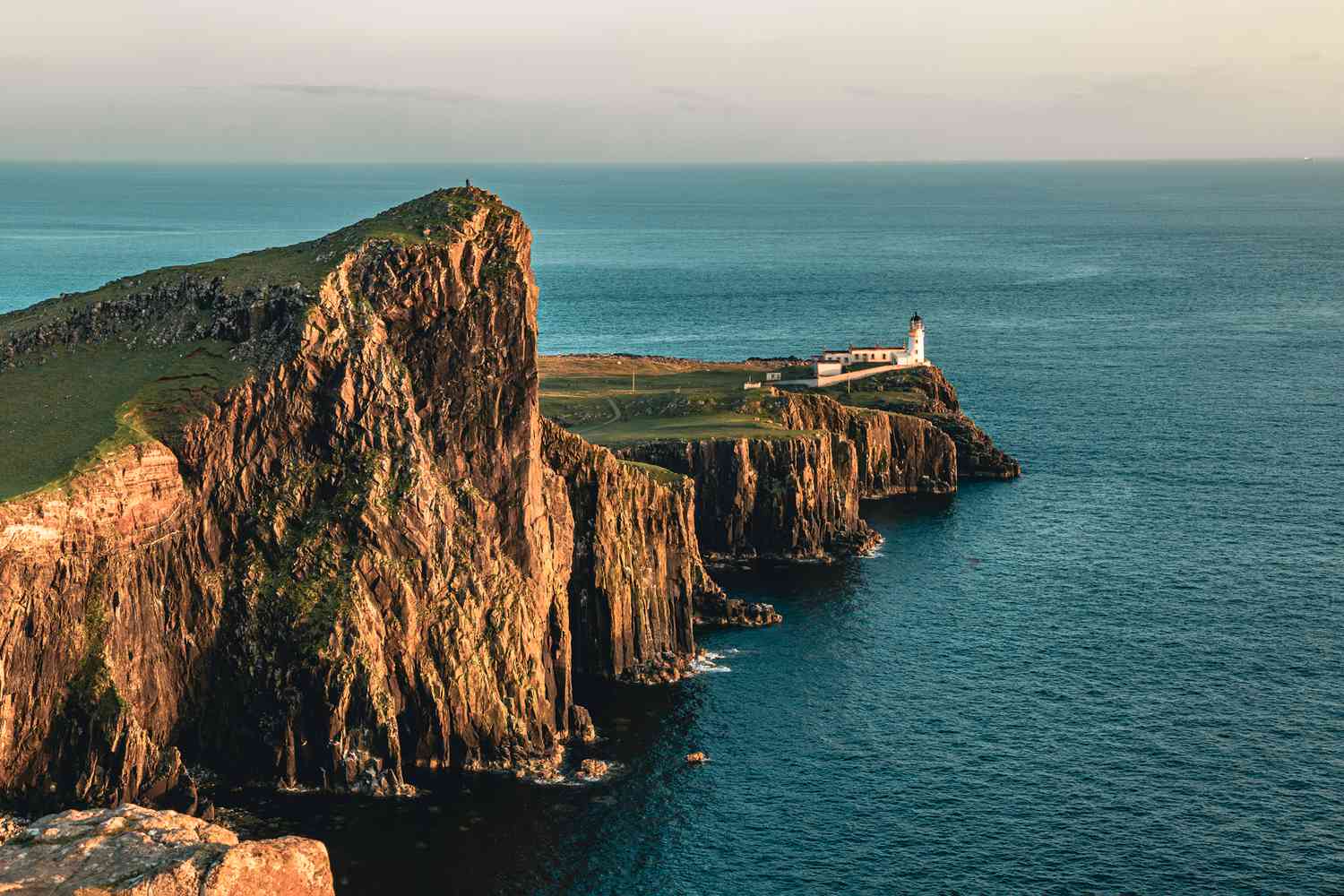 Neist Point lighthouse, Isle of Skye, iovox founding landscape